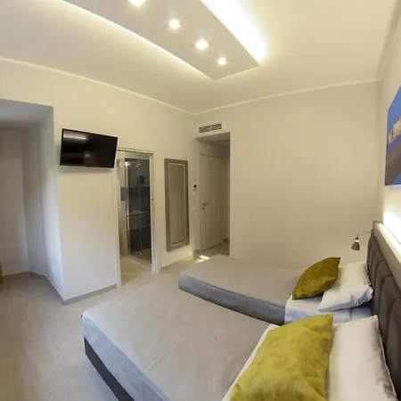 YEASY smart rooms Cefalù Esterno foto