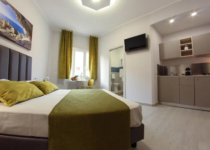 YEASY smart rooms Cefalù